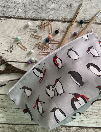 Penguin Scarves Bag